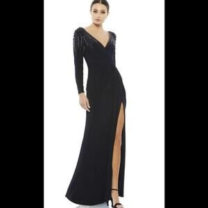 (10) Mac Duggal FAUX WRAP GOWN W/ EMBELLISHED ACCENTS, Sz 10